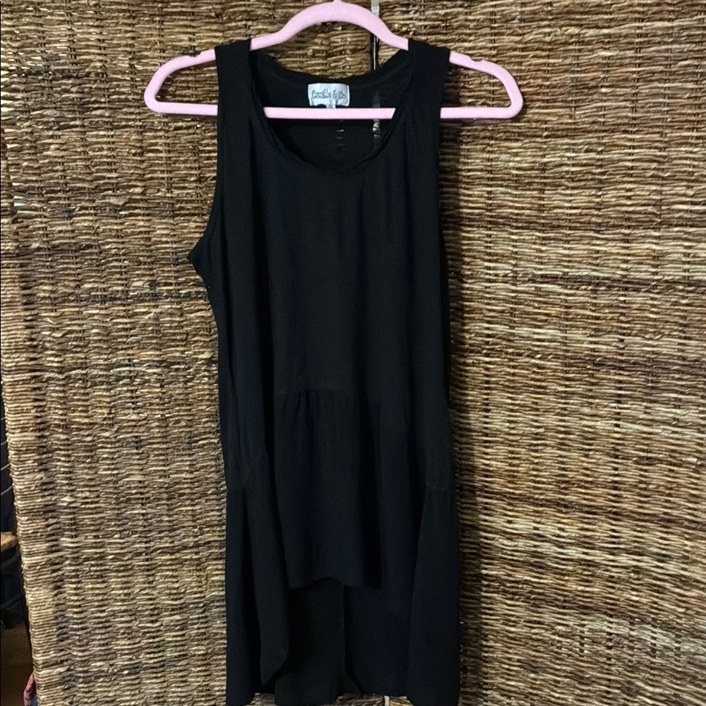 Camille & Co. Black High-Low Sleeveless Tank Top